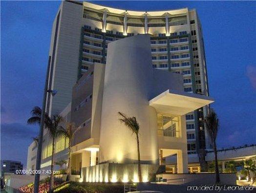 Krystal Urban Cancun & Beach Club Exterior foto